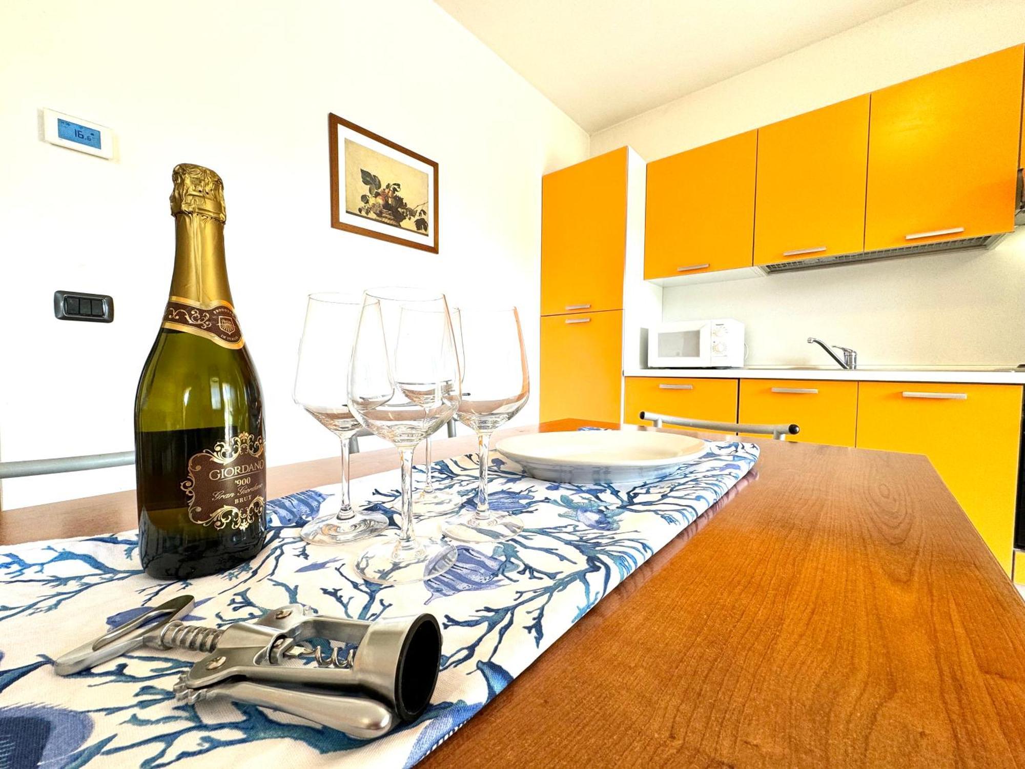 Smeraldo Retreat - By Tourquoisevea Appartamento Peschiera del Garda